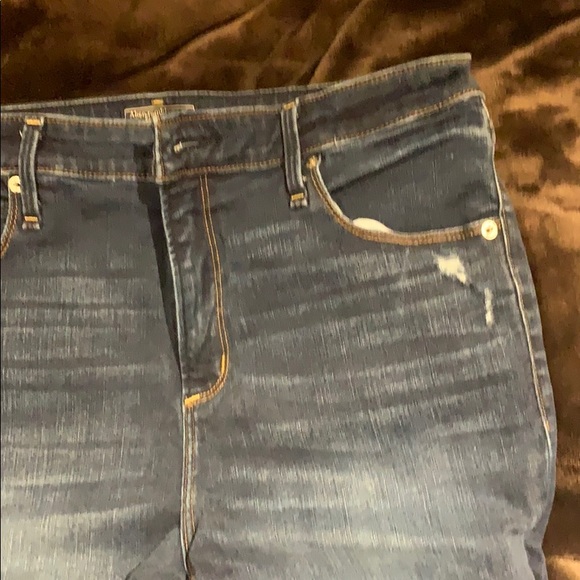 Denim - Picture 2 of 5